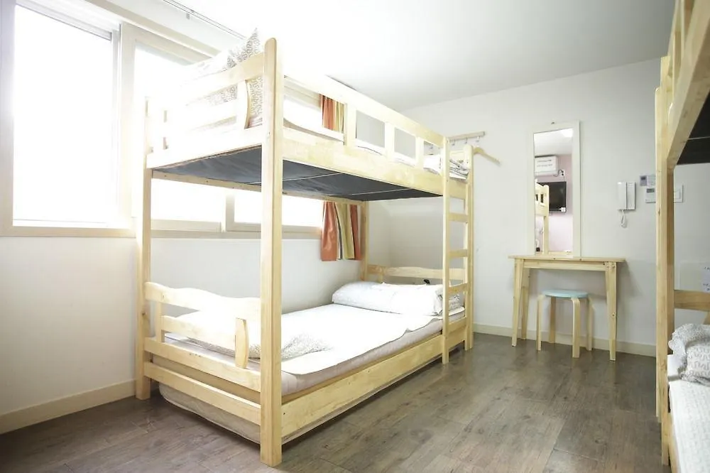 Pencil Guesthouse Hongdae Seoul Hotel